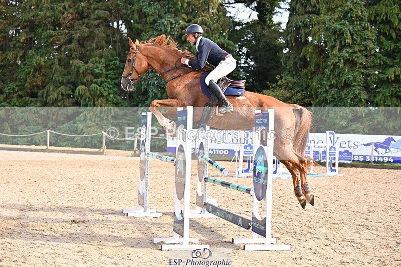 250817A-173541-05247 - Cls 24 Snr Foxhunter