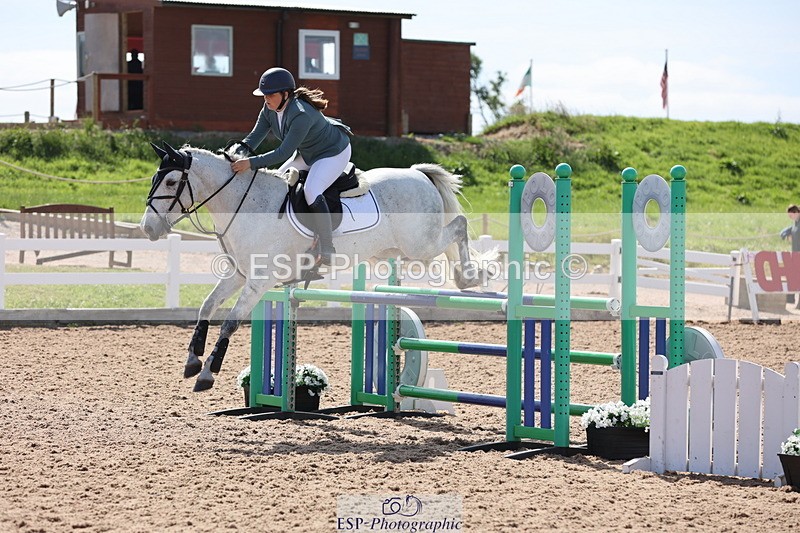 240629A-101641-04045 - Cls 17 Discovery and 90cm Open