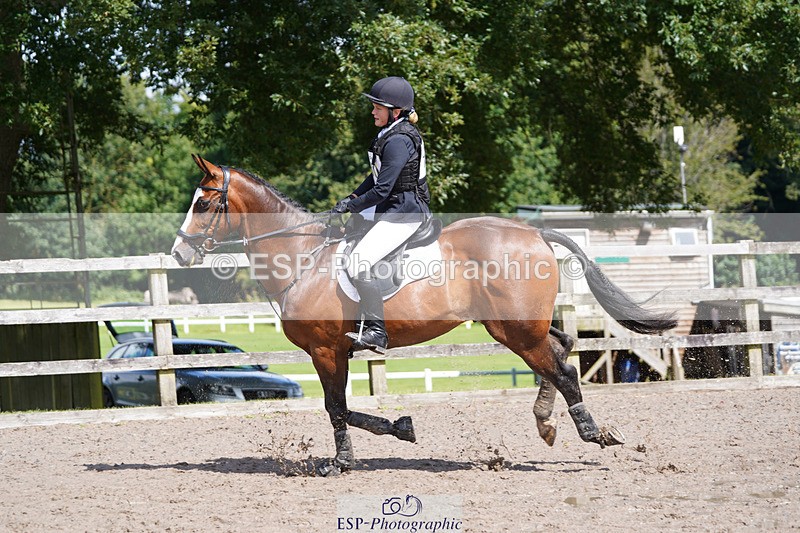 240824X-130108-27439 - 80cm Round 1 13.00 to 14.00