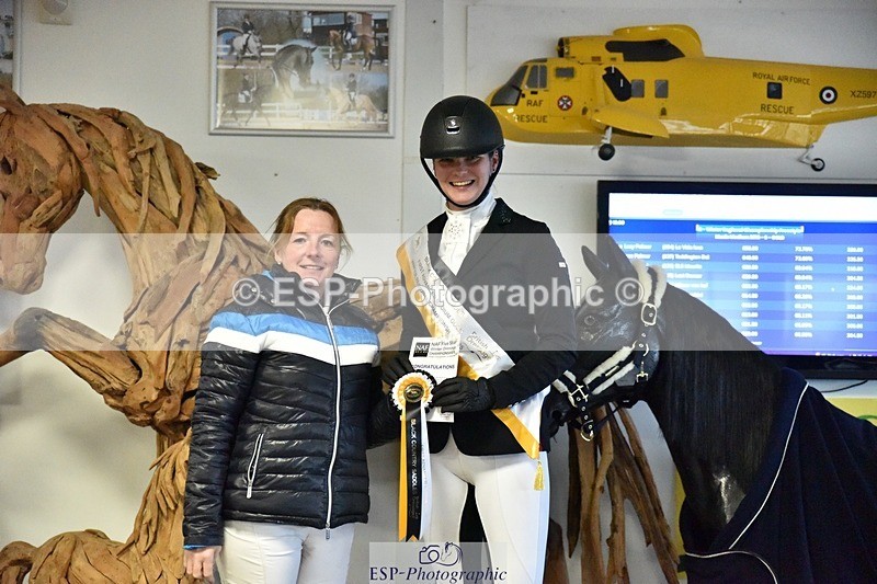 250214-153920-02630 - Advanced Medium Gold Presentations