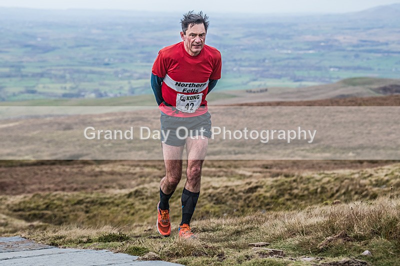 Nine Standards-293 - Nine Standards Fell Race Thursday 1st January 2026