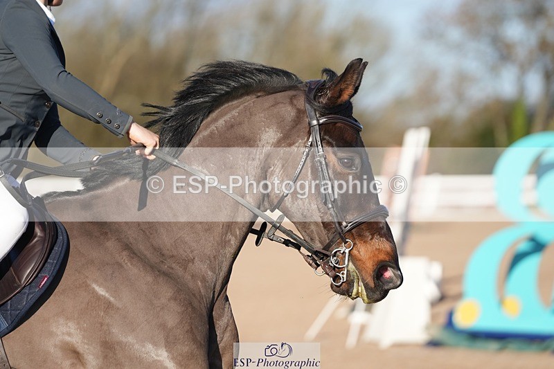 251130-131815-01224 - Cls 15 - 17 Children on Horses