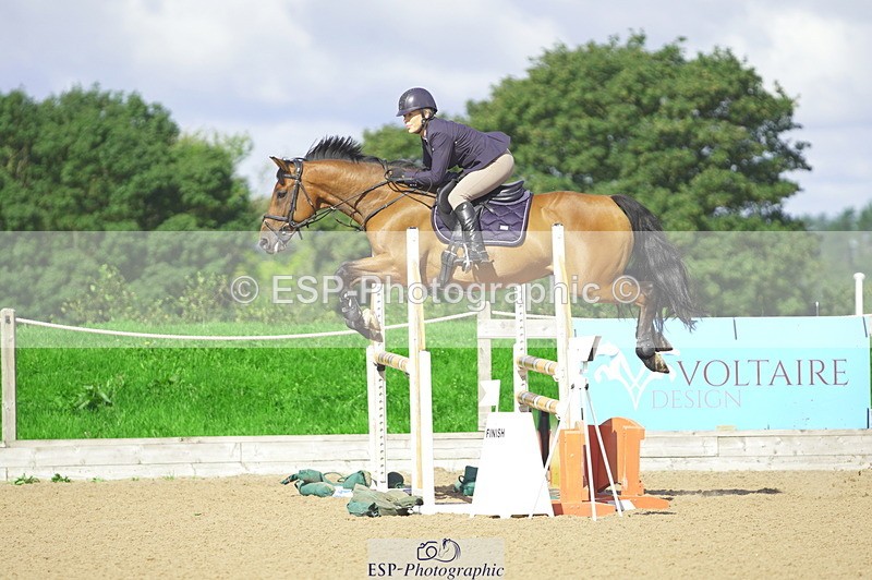 230806A-100440-00924 - Cls 12 Snr 1.05m