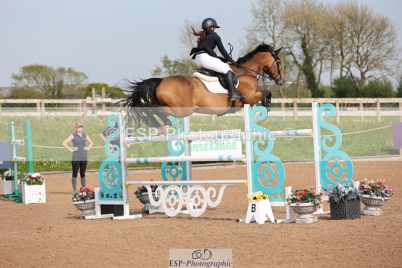 240511A-164352-14993 - Cls 38 National 1.40m Open