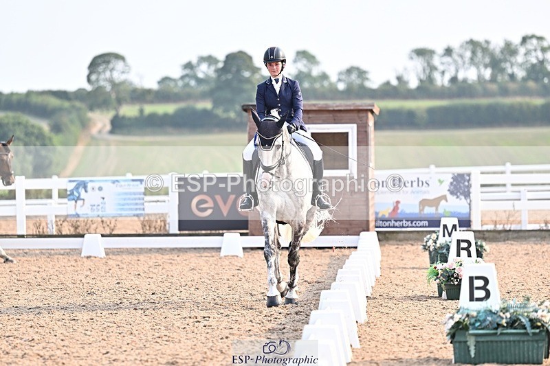 250816-172906-06635 - Saturday 5.15pm Presentations