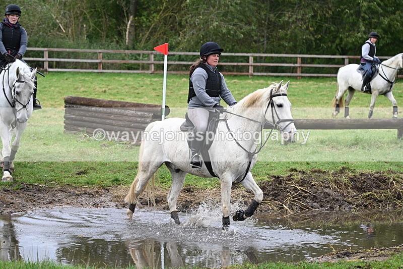 WJ6_4622 - Time at Photographer 11:57 to 12:14