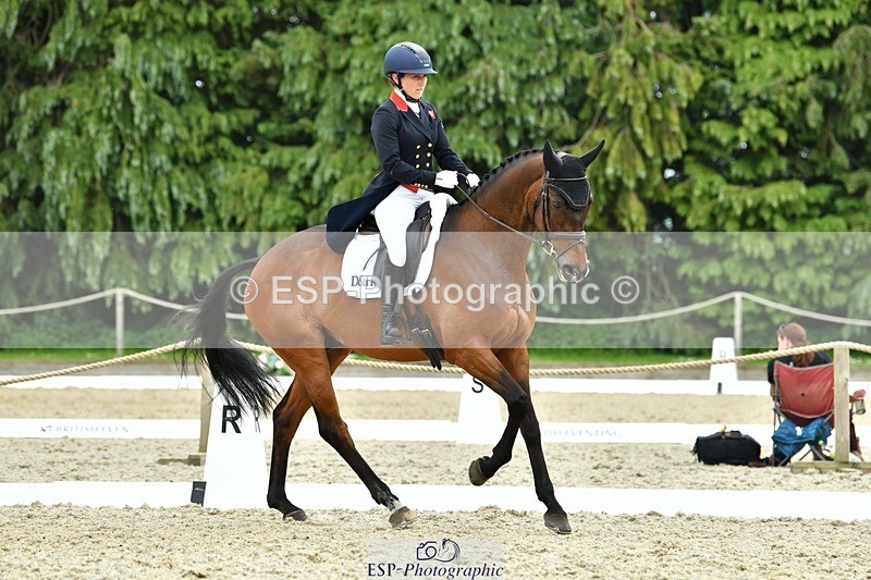 230525-141643-04418 - 419-OUTBACK_II-Laura_Collett-DR