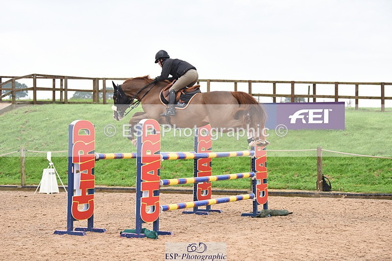 230916A-110100-03971 - Cls 14 Snr Foxhunter