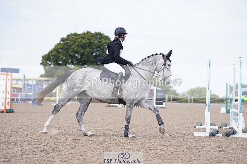 240831A-132224-03311 - 259-Lucy.Coker-QUEEN.RUBIE