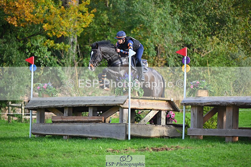 241025-153113-10366 - 226-Matteo.Gallucci-CASTLERICHMOND.WILLIAM