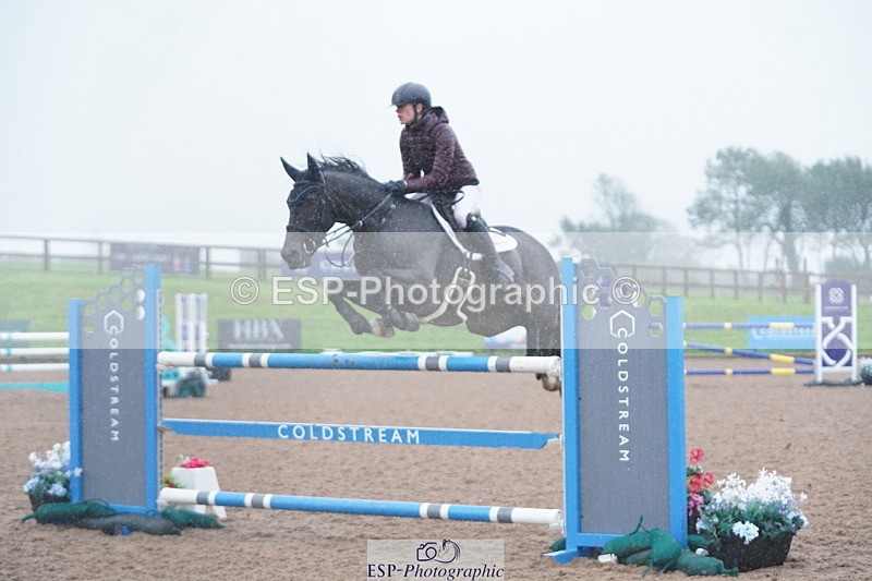 241006A-143852-07943 - Cls 21 Snr Fox & 1.20 Open