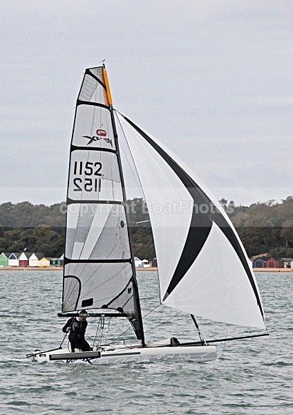 091004 VORTEX 1152 IMG_1013 - Sailboats - multihull