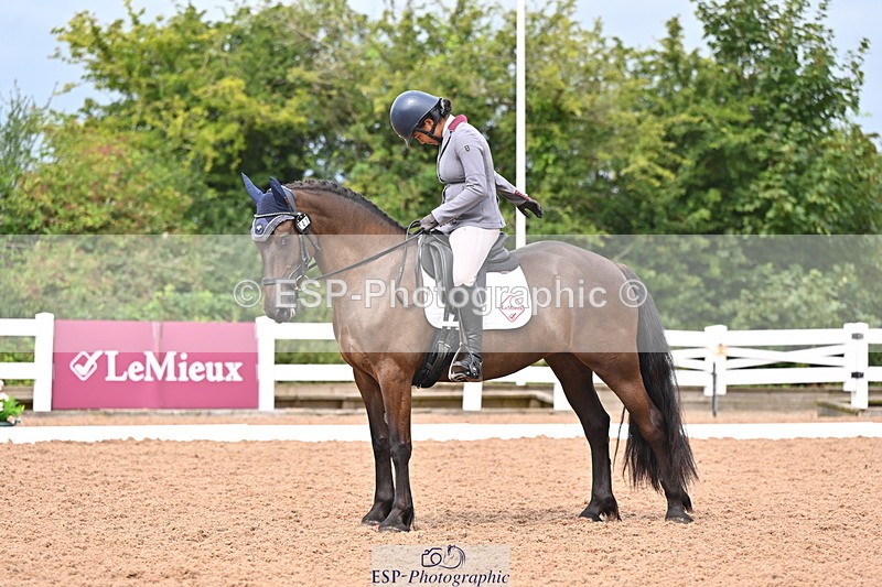 240817A-115202-08171 - 247-Maddie.Caunt-Desach.Cinderella