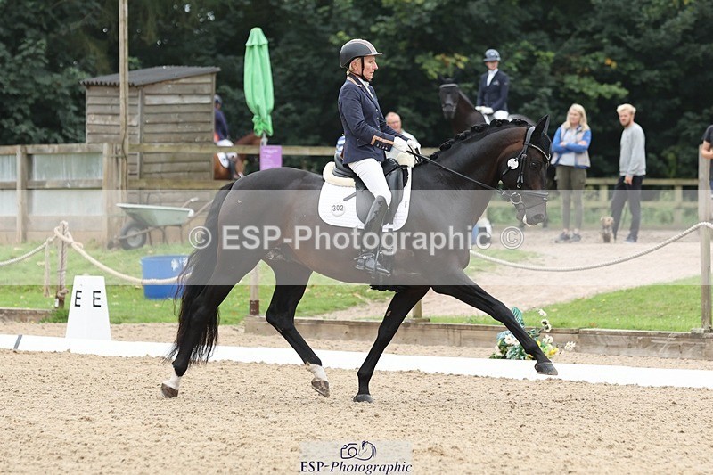 240810-120343-03025 - 302-Alice.Peternell-Vespasiano