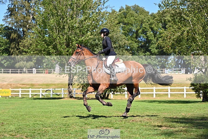 260704A-161311-16105 - Cls 33 Snr Fox Second Round