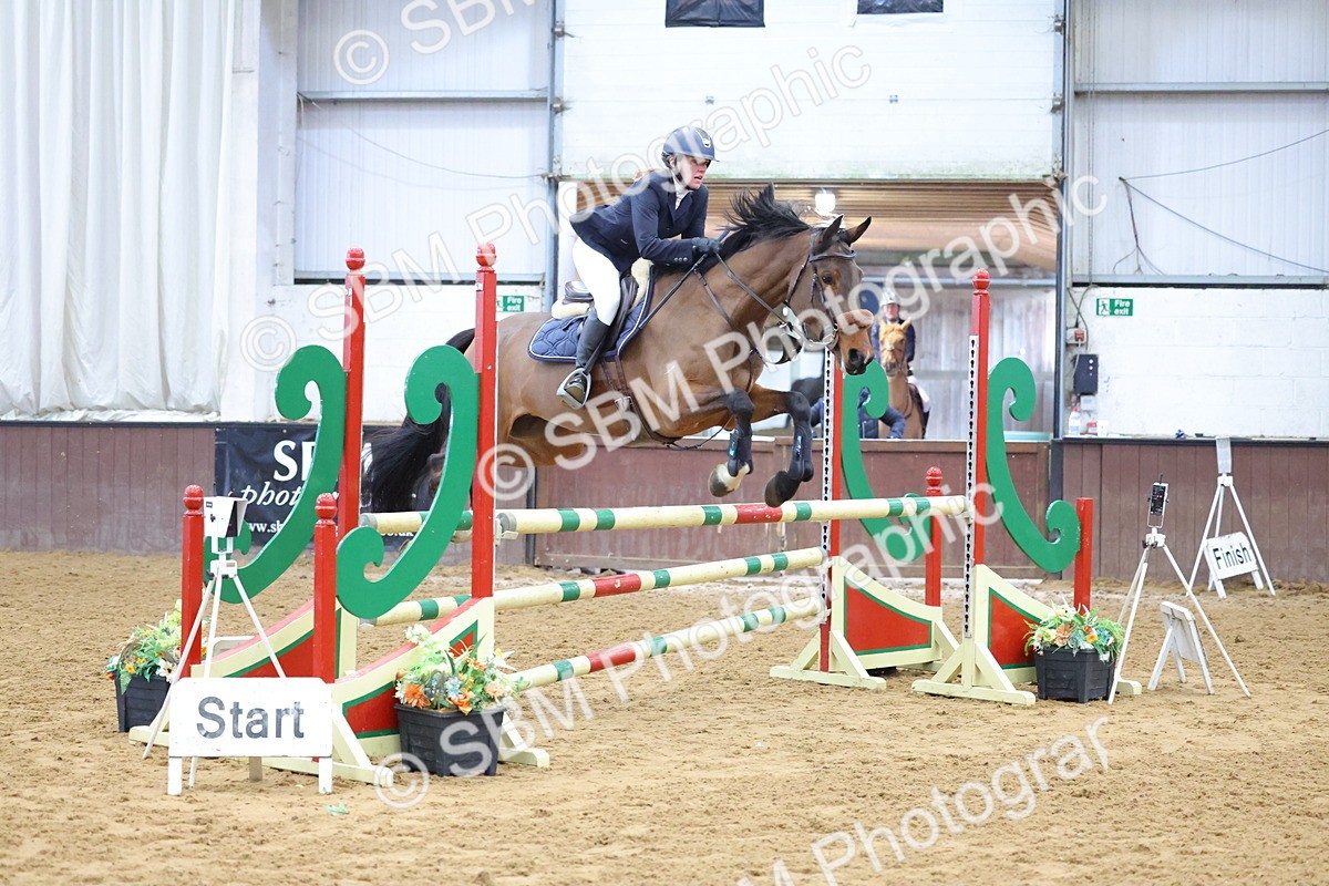 SBM_009961 - Class 21 - Nupafeed Supplements Senior Discovery/ 1m Open - First Round (1.00m)