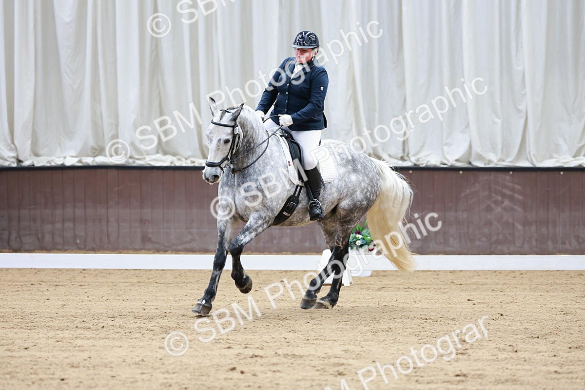 SBM_007113 - Class 6b - Novice 6 - 8.56-9.24