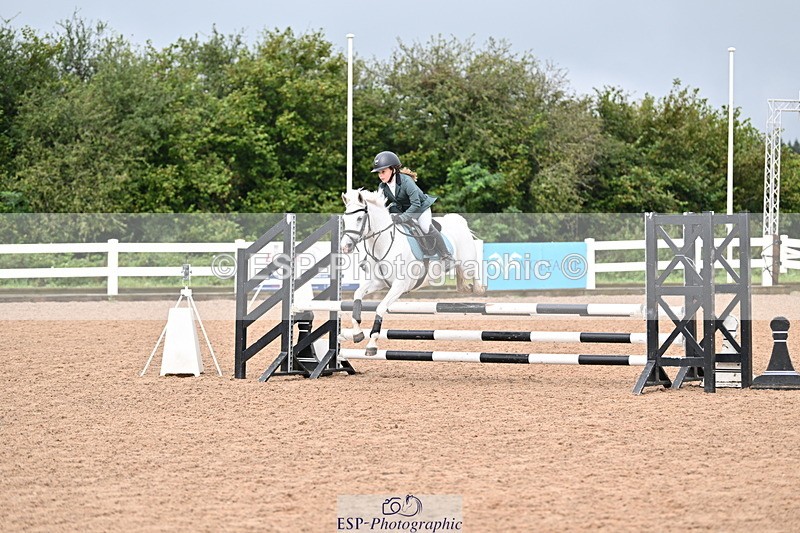 240908A-113055-03392 - Cls 18 A&B Pony Brit Nov & 80 Opern