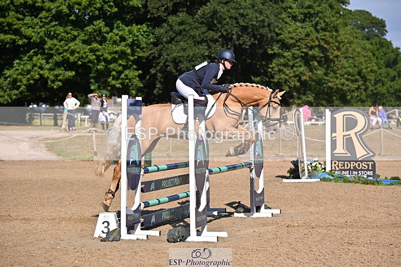 250802A-093542-00159 - A-005-Kate.Hicks-SWALLOWCROFT.STARDUST