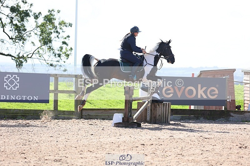 250911-144658-02541 - Cls 5 Chard Snr 90cm Speed Derby