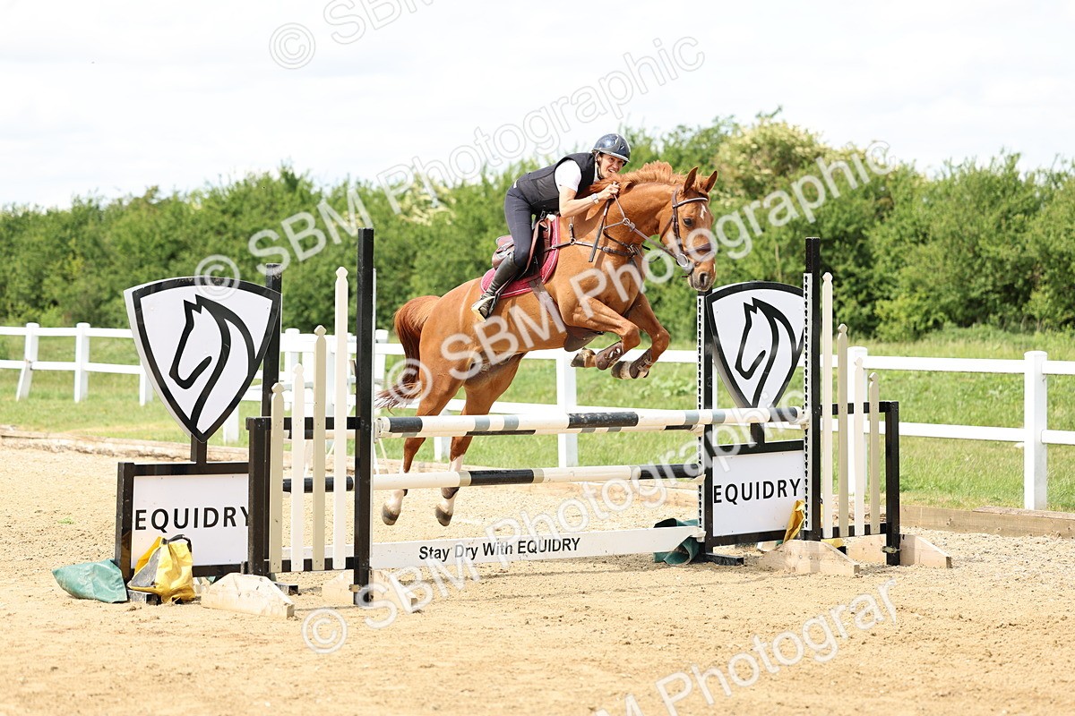 SBM_005382 - Class 18 - Senior 1.05m Open