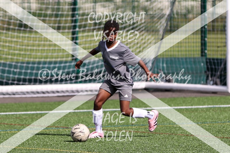 1DX30428 - Sun 14th U11 Girls