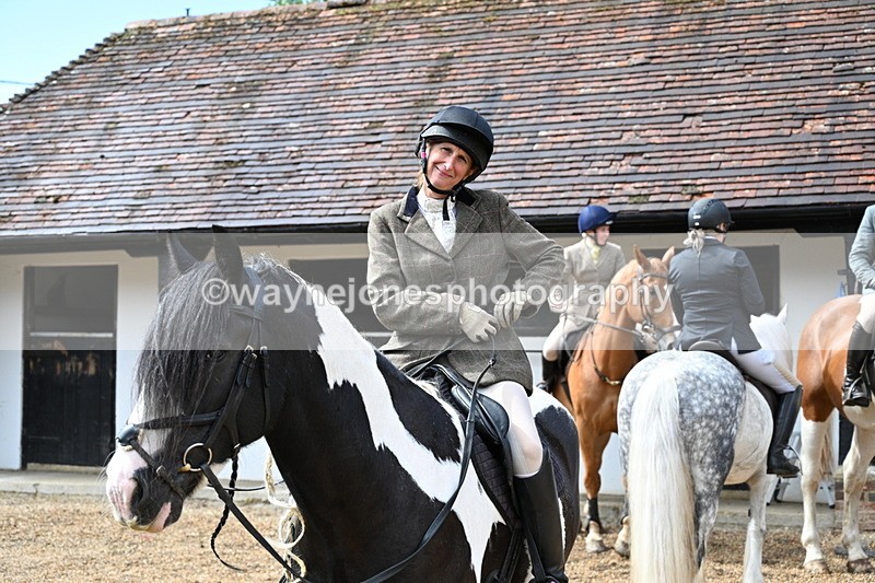 WJ7_7028 - Berks & Bucks at Blandy’s Farm 31-08-25