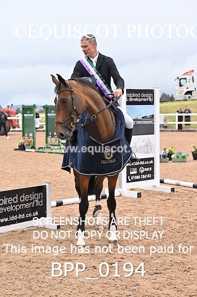 BPP_0194 - CLASS 25 SUN HOYS Redpost Equestrian Senior Foxhunter Second Round