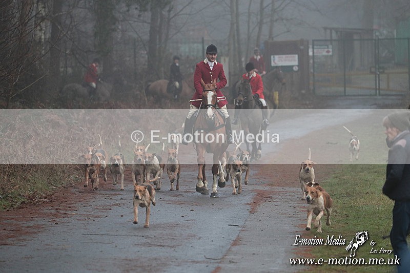 HUPY 261224 132 - Pytchley with Woodland Hunt Boxing Day Meet 26th December 2024