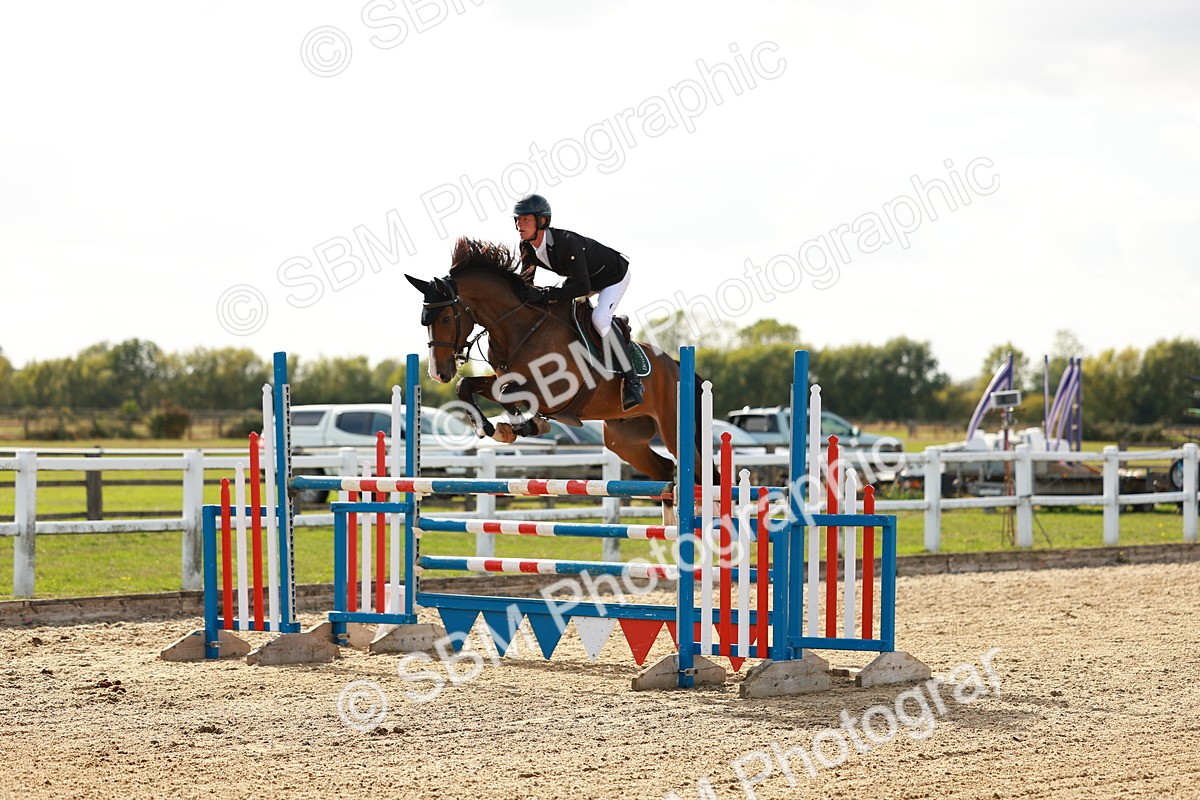 SBM_001985 - Class 5 - Senior Foxhunter - 1.20m