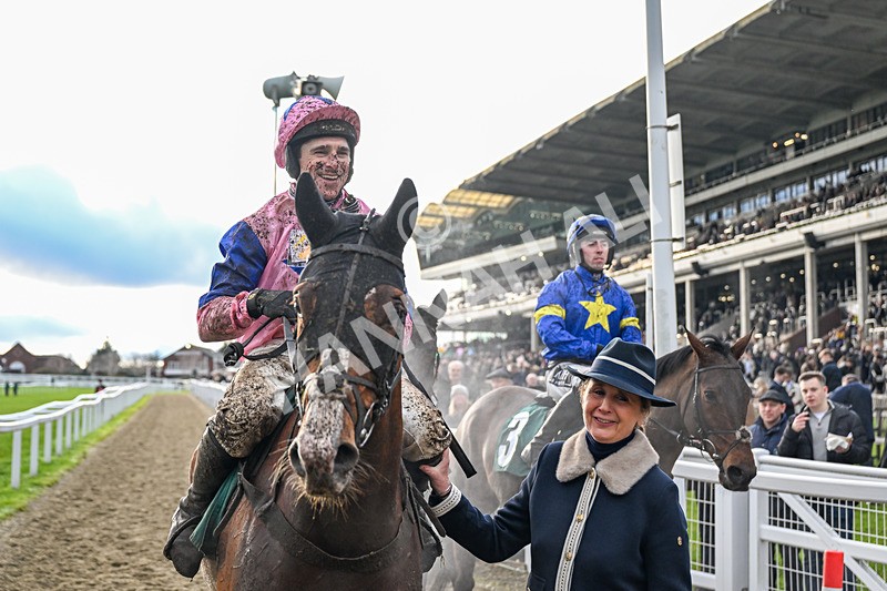 121225-Race 3-Fortune De Mer-5101 - Race 3