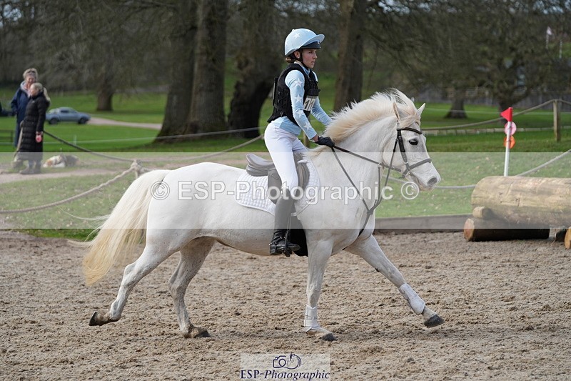 260228A-141433-01104 - Cls 2, 80cm 1pm to End