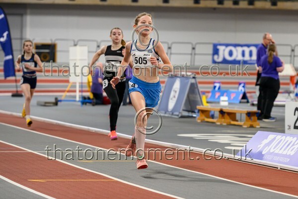 Age26SUN-919415 - Track Female Set Two