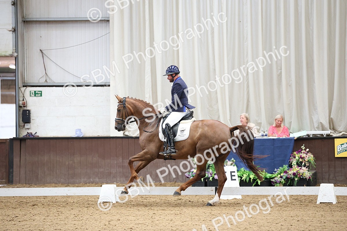 SBM_003169 - Class 5 - Novice 6 Gold - 11.41-12.51
