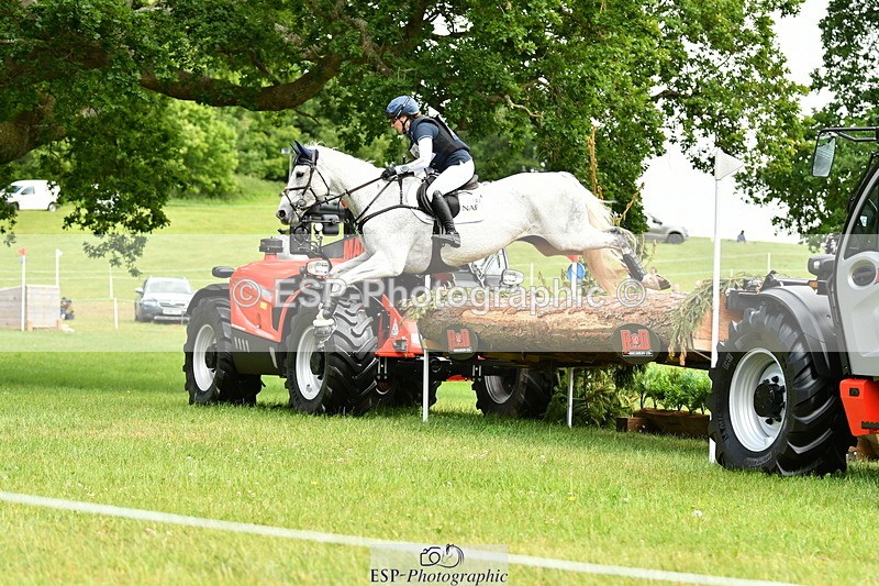 250525A-122118-16647 - D-401-Laura.Collett-HESTER