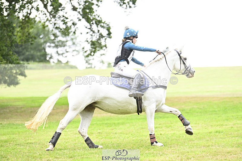 240825X-165743-37651 - 80cm XC 16.30 to 17.30