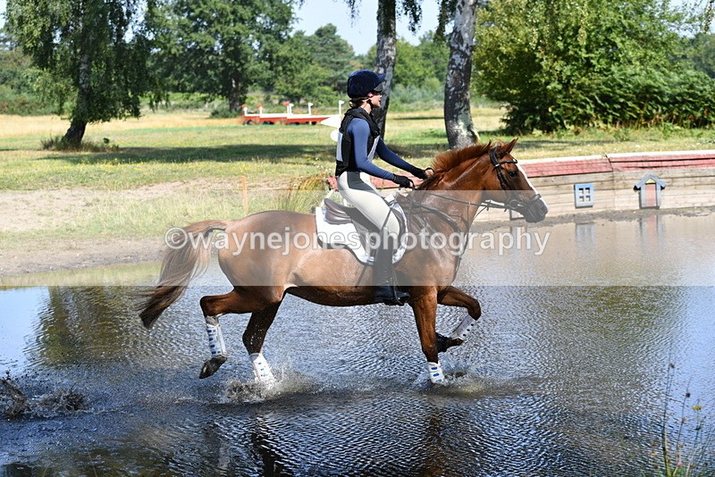 WJ5_2146 - XC Time 10:54 to 11:14