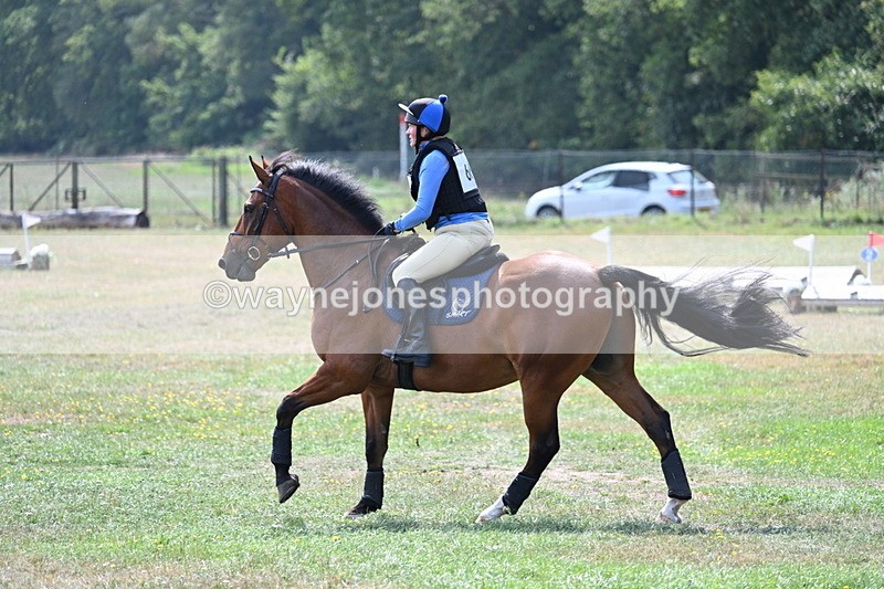 WJ7_2559 - XC Time 12:17 to 12:22