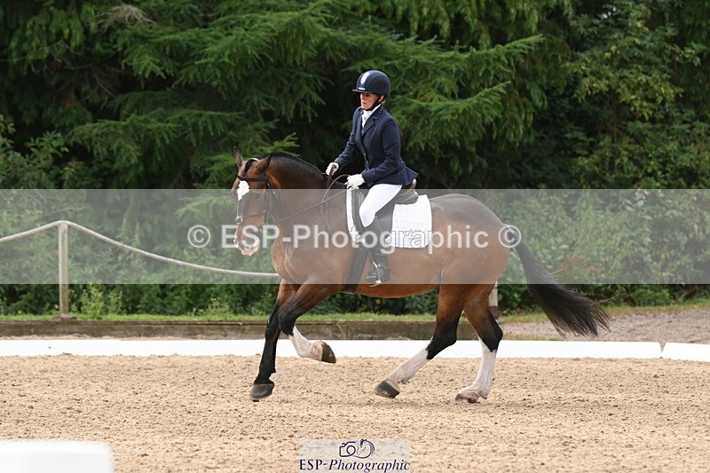 250719A-120405-04589 - 026-Carol.Quantrill-Cormoy.Lad