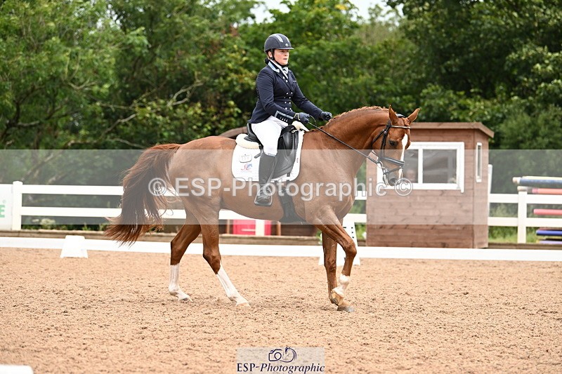 240815A-114940-00869 - 159-Verity.Perry-Bianchi