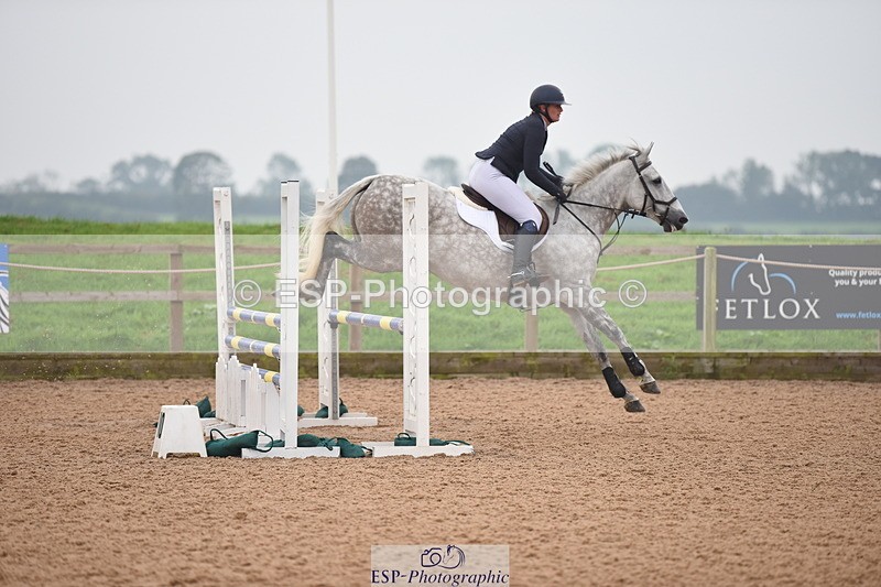 230916A-153522-05382 - Cls 18 Snr 95cm Derby