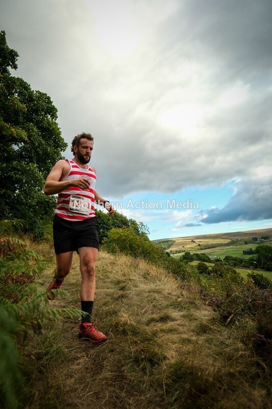 DSCF5453 - Reeth Fell race seniors