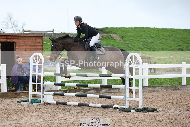 231112A-124158-04139 - Cls 19 Snr 1.05m Open