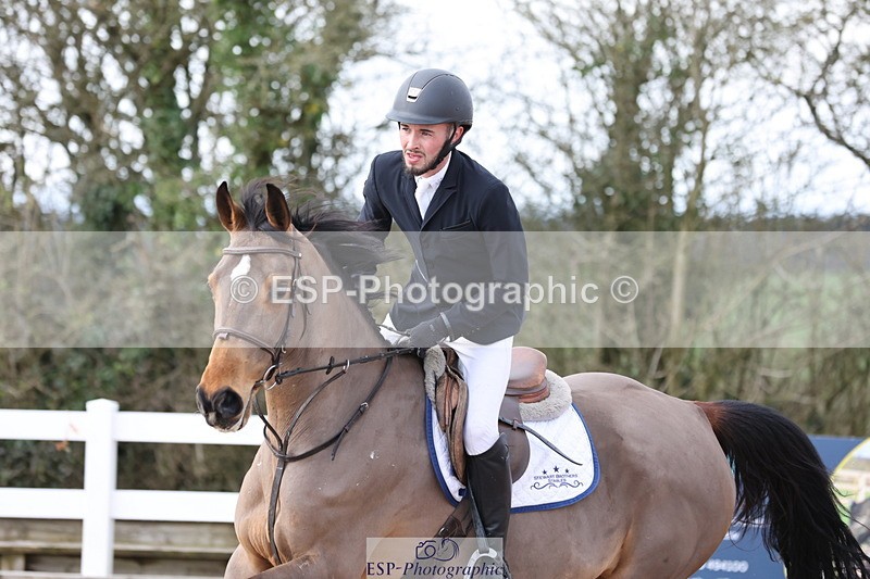 240223A-121559-01164 - Cls 4 Snr 1.05m Open