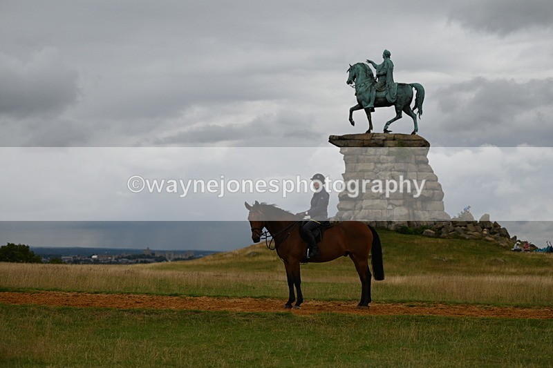 DSC_5457 - Time at Statue 11:46 to 12:16