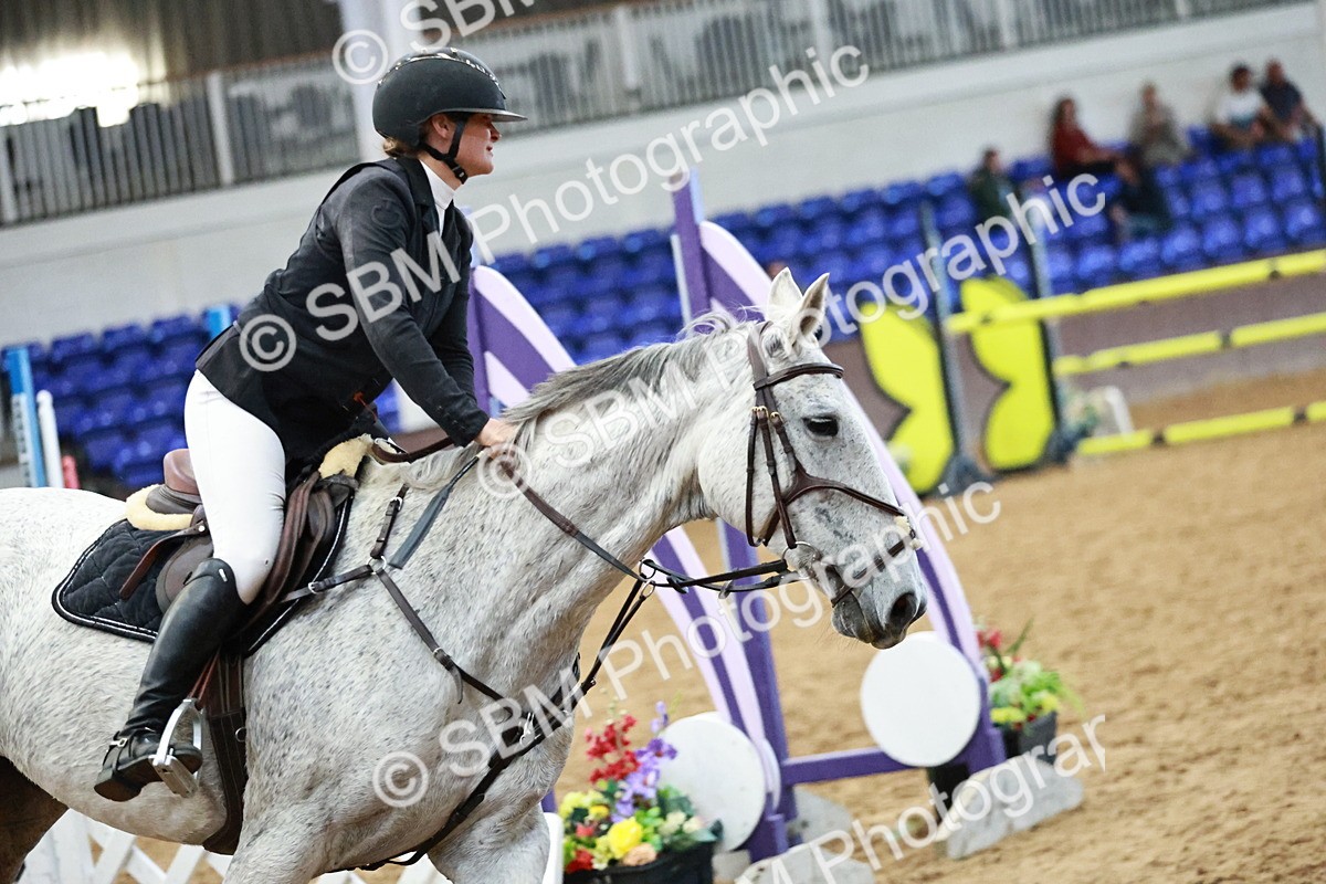 SBM_001864 - Class 5 - Senior Foxhunter 1.20m