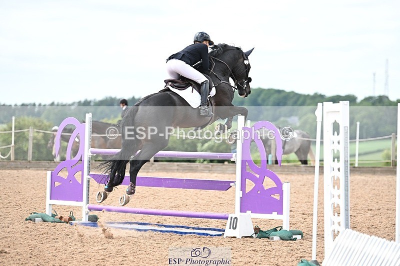 250611-134541-00706 - Cls 6 Snr Foxhunter & 1.20m Open