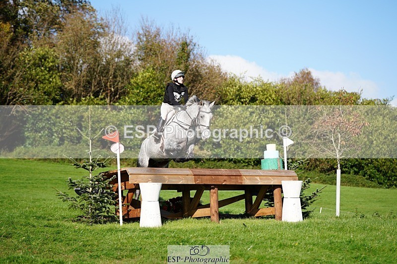 241026-140438-13919 - 549-Hannah.Wells-DEARDS.SIR.KNIGHT