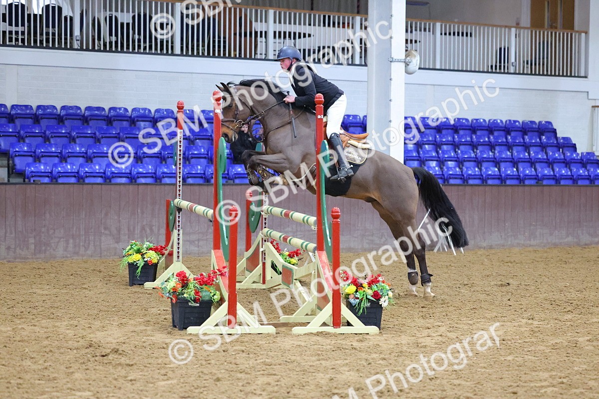 1I0A4836 - Class 9 - Senior Newcomers/ 1.10m Open