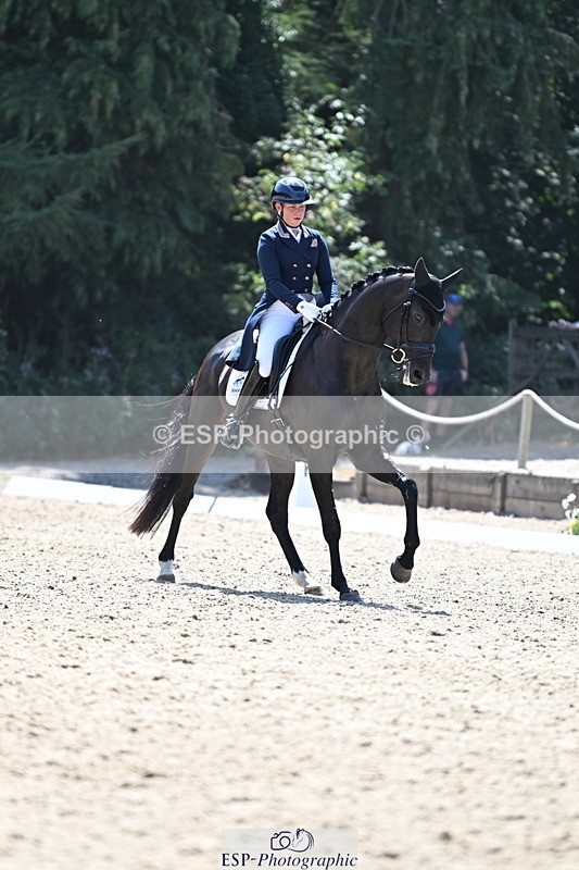 250810A-140020-07168 - 070-Abbie.NewburySeagry.Firstamour